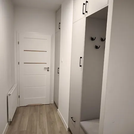 Kameralny Nowy W Centrum Miasta, Duzy Parking, Fv, Luksusowo Wyposazony, Playstation 5, Balkon, Klimatyzacja, Taras, Winda, Wyposazona Kuchnia דירה