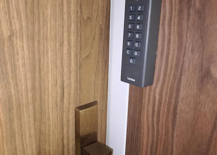 Apartament W Centrum Nowy Kameralny Apartamenta, Duży Parking, Fv, Luksusowo Wyposażony, Playstation 5, Balkon, Klimatyzacja, Taras, Winda, Wyposażona Kuchnia *