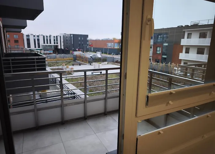 W Centrum Nowy Kameralny Apartamenta, Duzy Parking, Fv, Luksusowo Wyposazony, Playstation 5, Balkon, Klimatyzacja, Taras, Winda, Wyposazona Kuchnia *