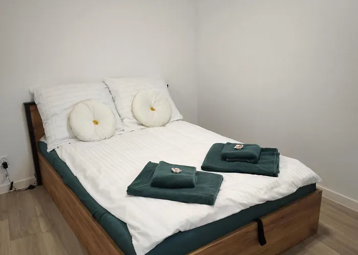 W Centrum Nowy Kameralny Apartamenta, Duży Parking, Fv, Luksusowo Wyposażony, Playstation 5, Balkon, Klimatyzacja, Taras, Winda, Wyposażona Kuchnia Apartament