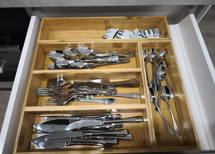 W Centrum Nowy Kameralny Apartamenta, Duży Parking, Fv, Luksusowo Wyposażony, Playstation 5, Balkon, Klimatyzacja, Taras, Winda, Wyposażona Kuchnia Apartament Starogard Gdański